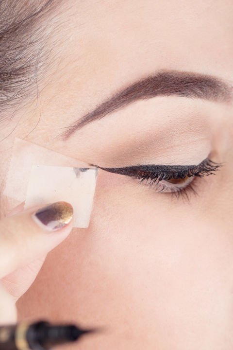 comment tracer un trait d'eyeliner