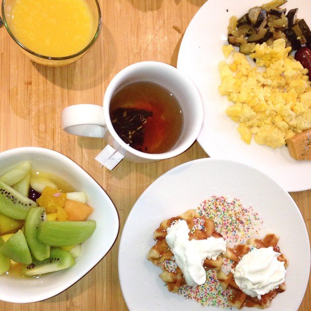 hotel bloom petit déjeuner