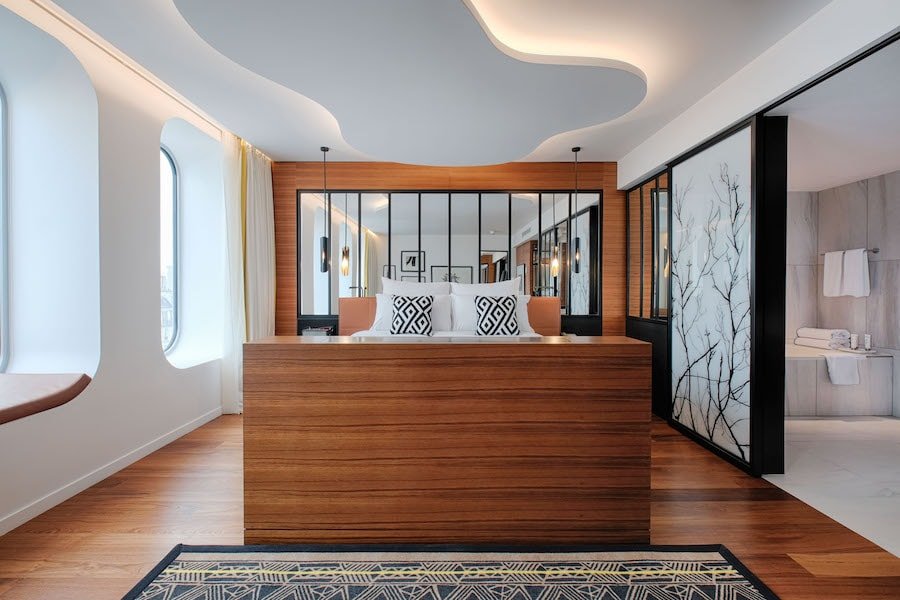 hotel-renaissance-paris