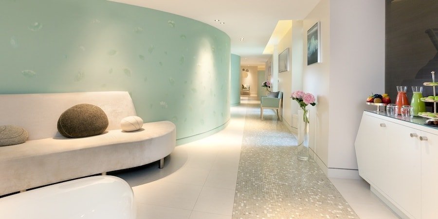 spa-valmont-pour-le-meurice-paris-min