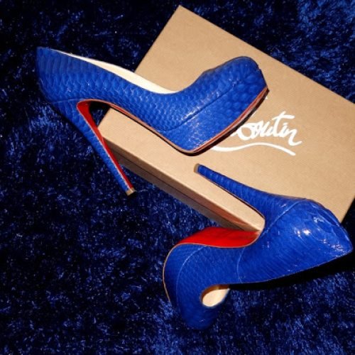 louboutin-shoes-bleu
