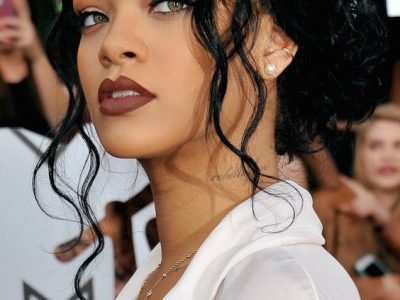 rihanna makeup